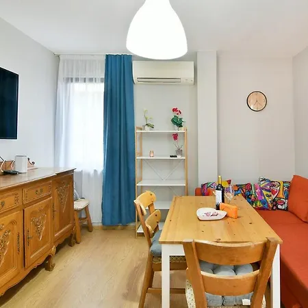 Cozy Charm Apartman Várna