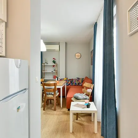 Cozy Charm * Várna